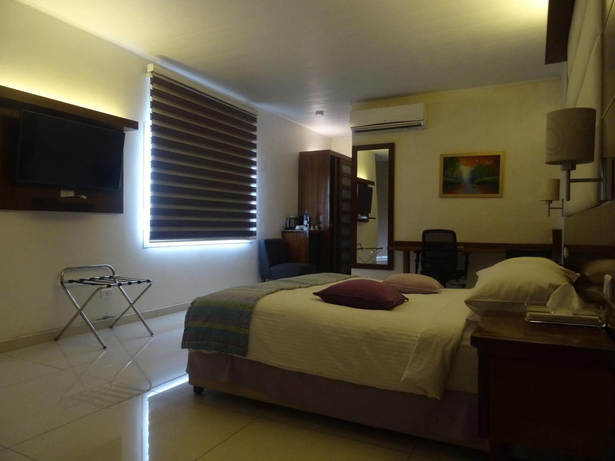 The Hub Hotel New England المظهر الخارجي الصورة