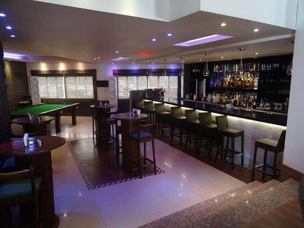 The Hub Hotel New England المظهر الخارجي الصورة